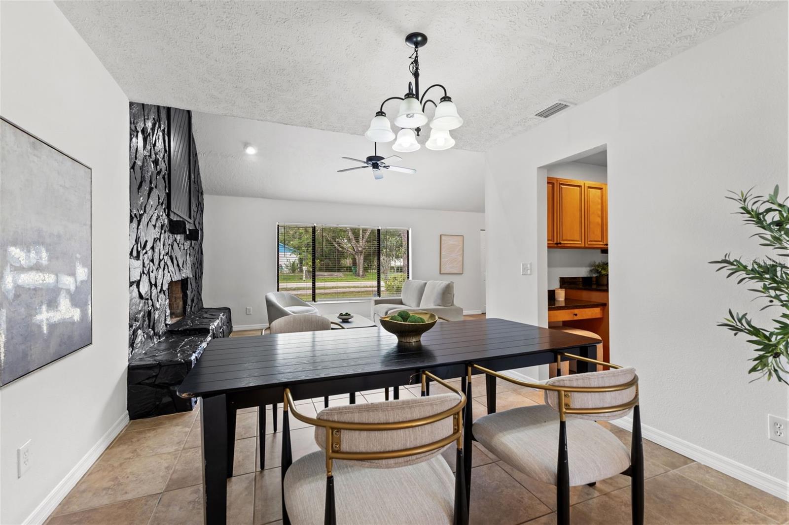5116 SERENA DR