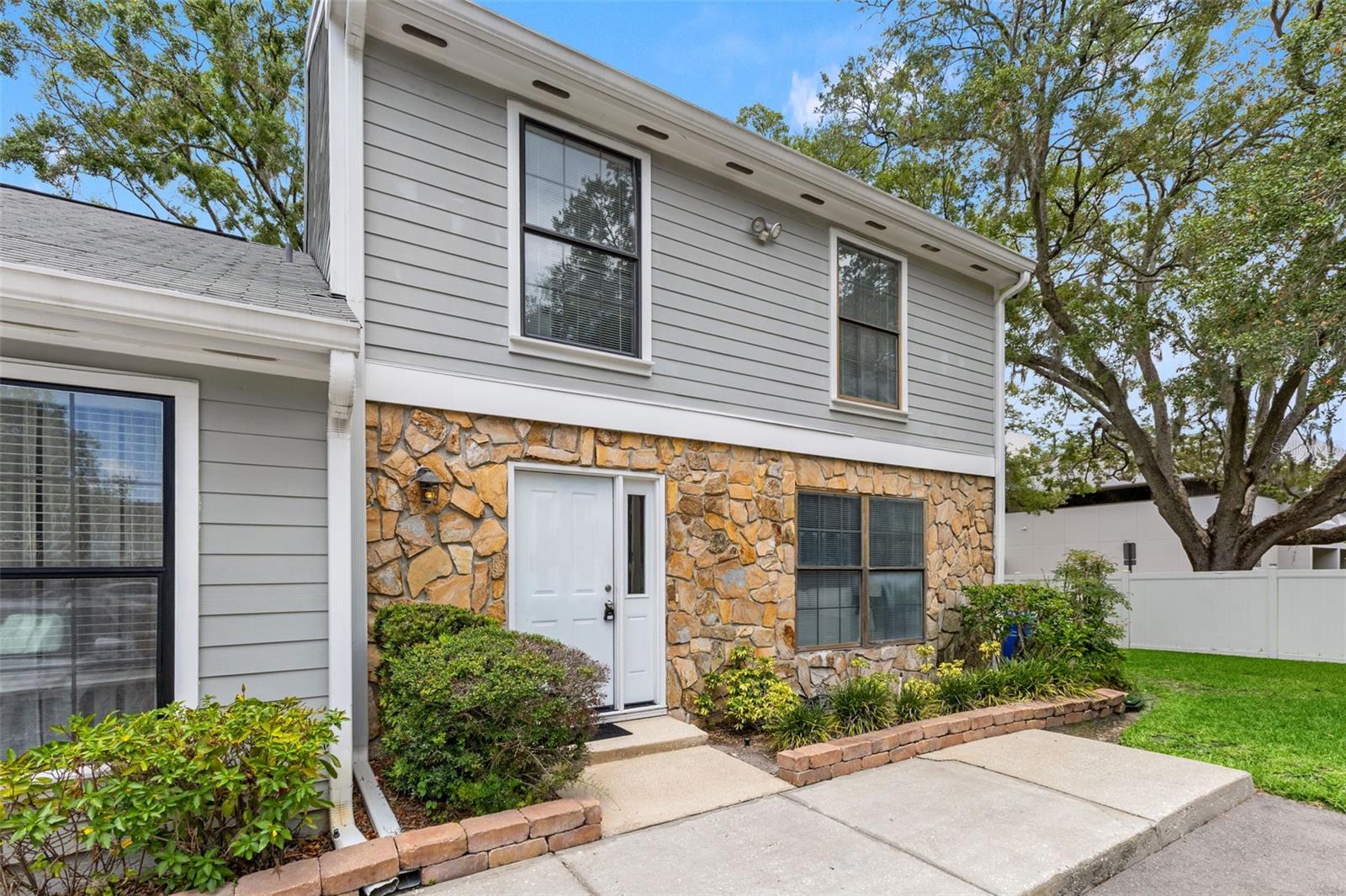 14809 WINDING CREEK CT