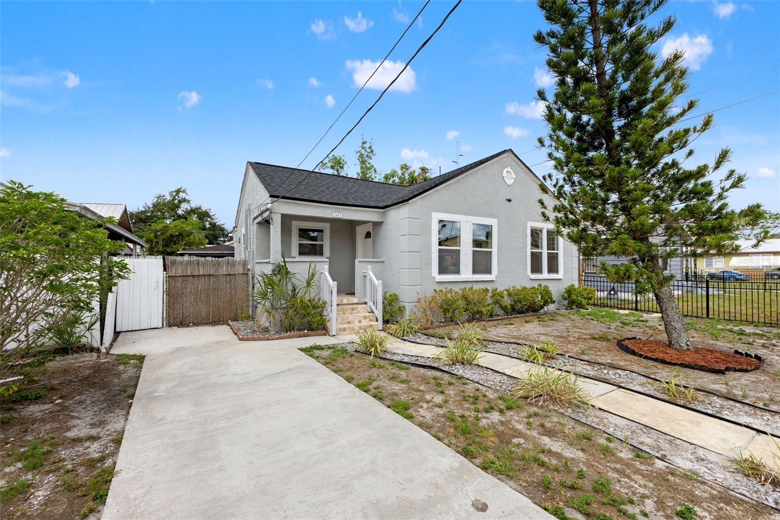 2403 CORRINE ST