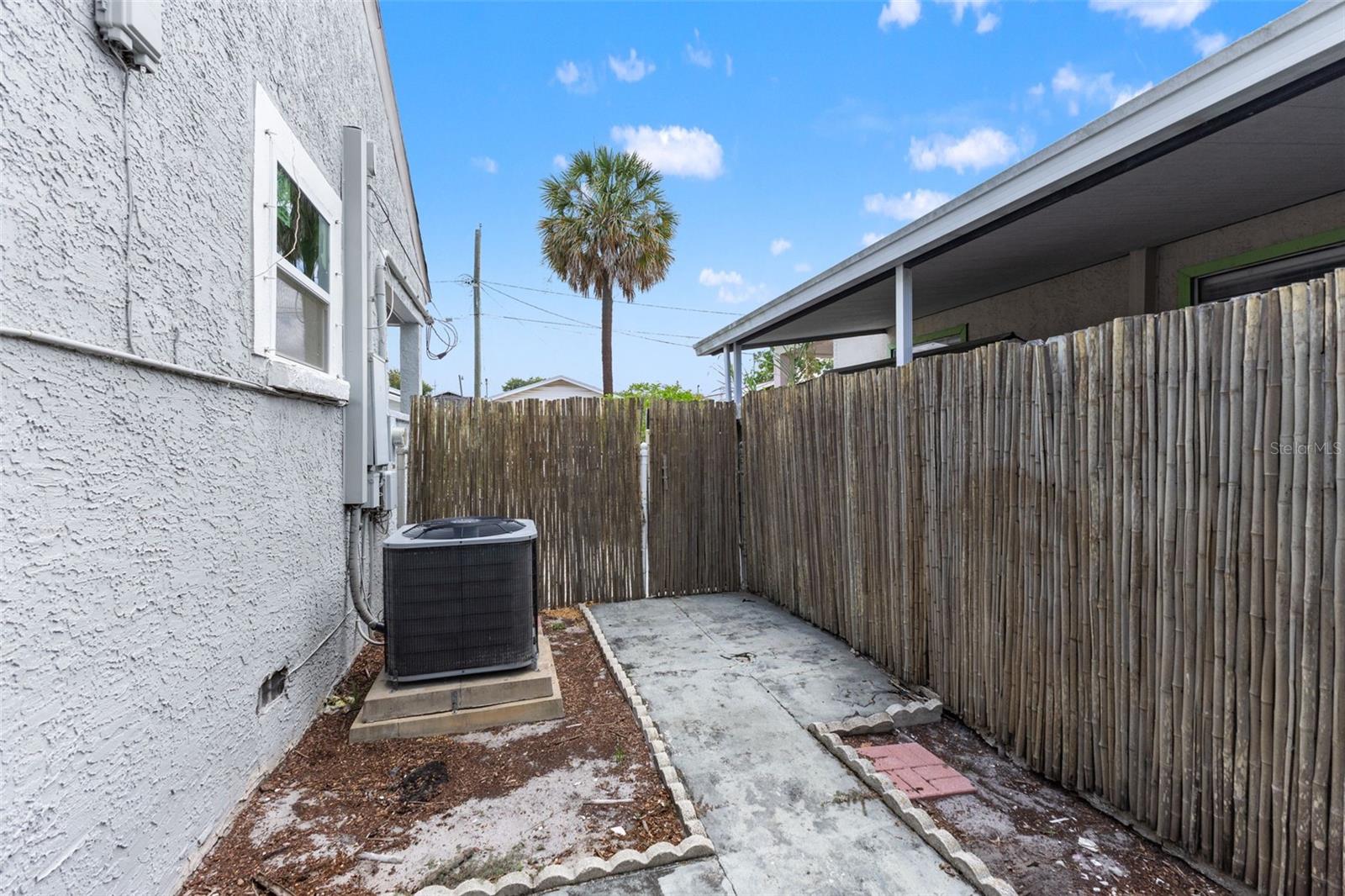 2403 CORRINE ST
