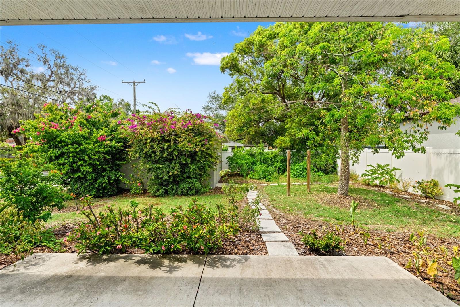 7801 N HIGHLAND AVE