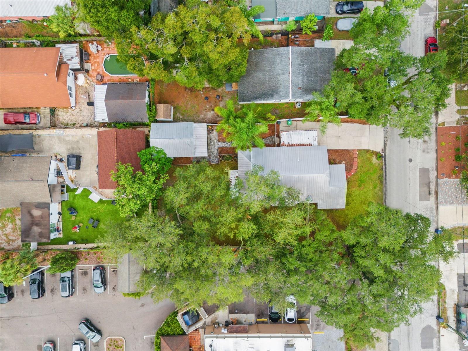 102 W NORTH ST