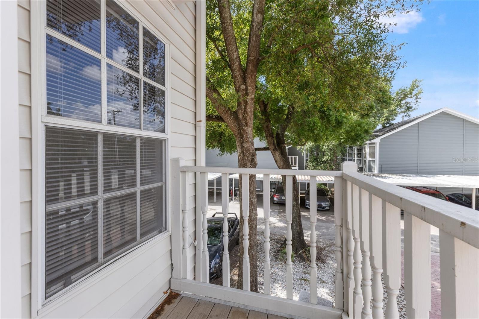 502 S WILLOW AVE #6