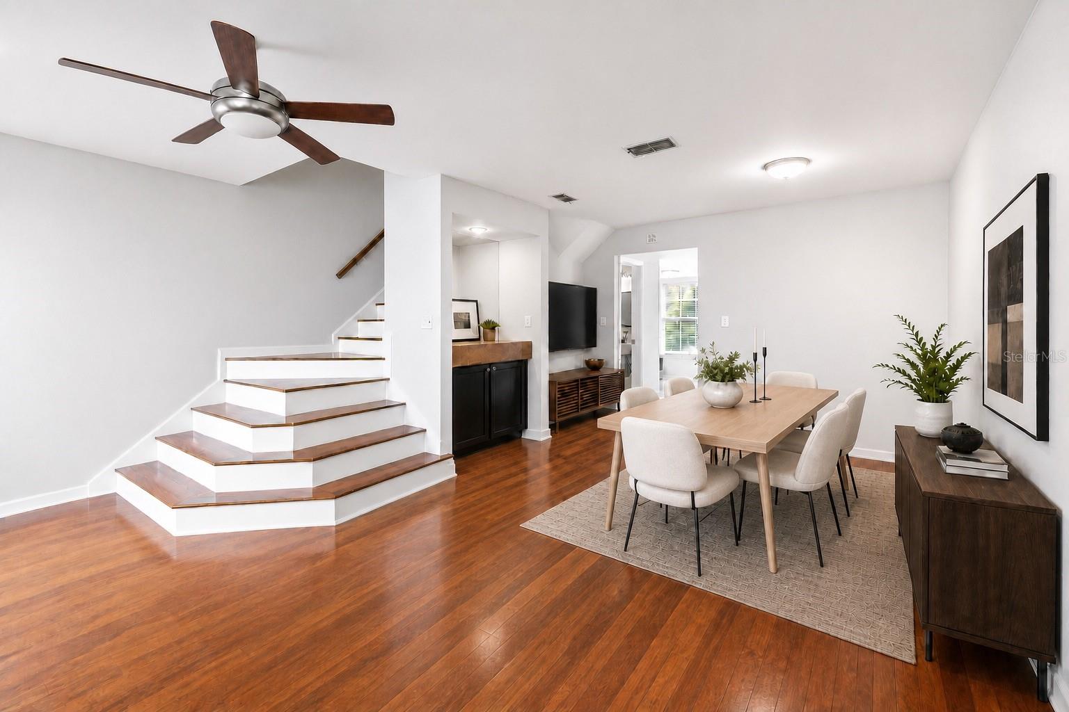 502 S WILLOW AVE #6