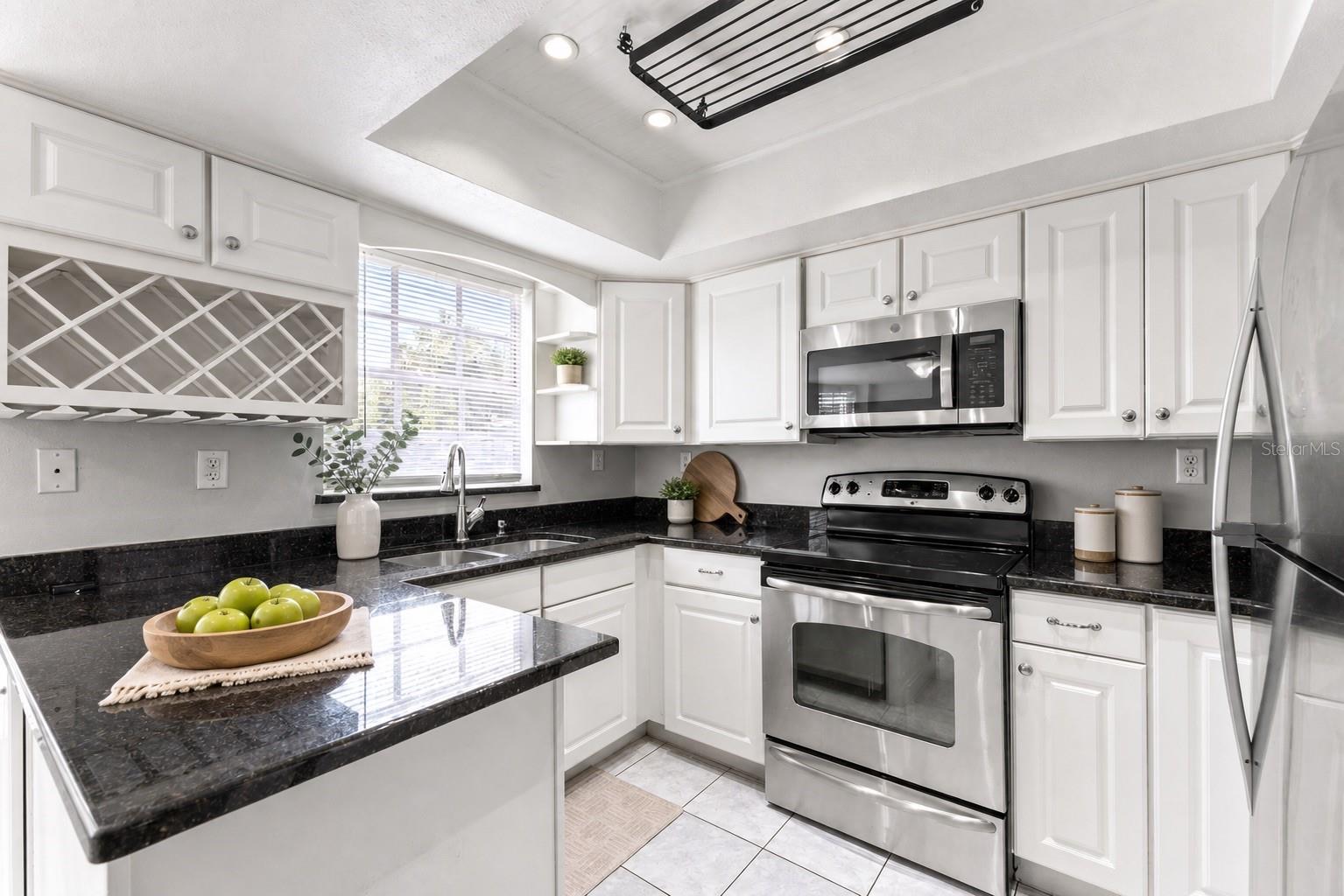 502 S WILLOW AVE #6