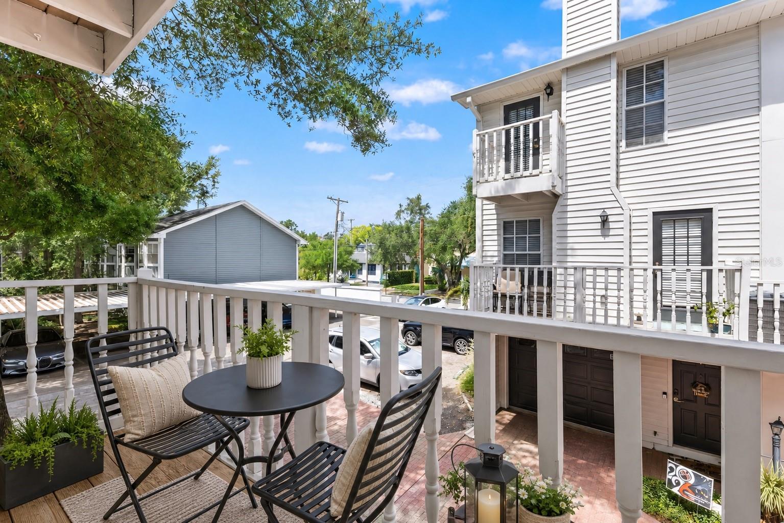 502 S WILLOW AVE #6