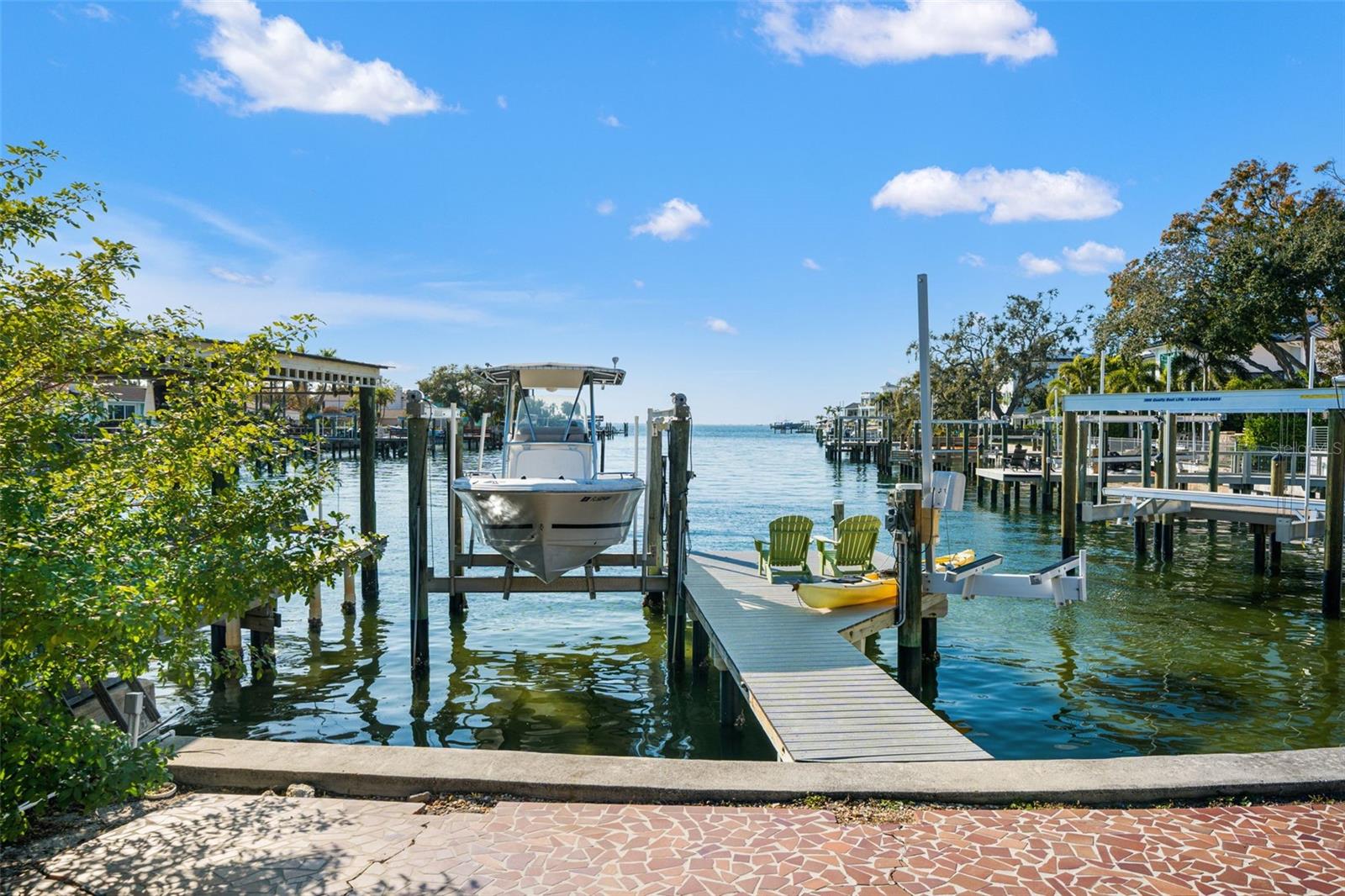 2605 S BEACH DR