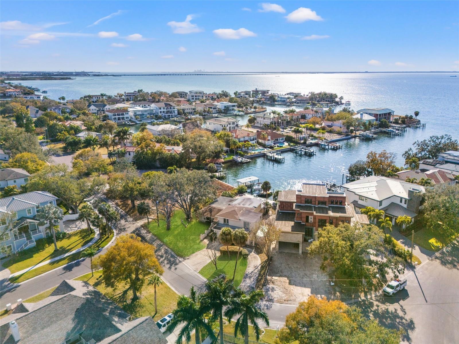 2605 S BEACH DR