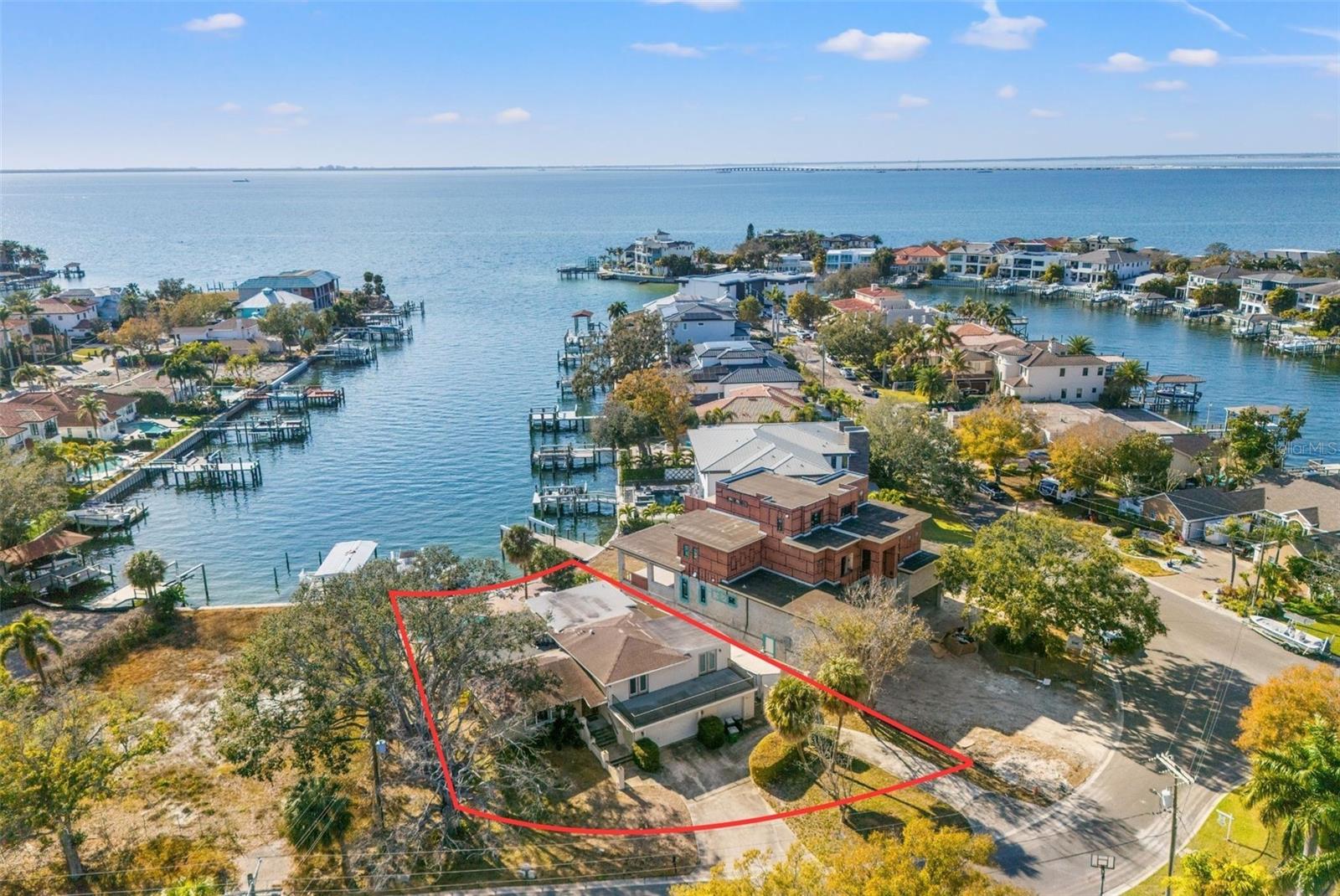 2605 S BEACH DR