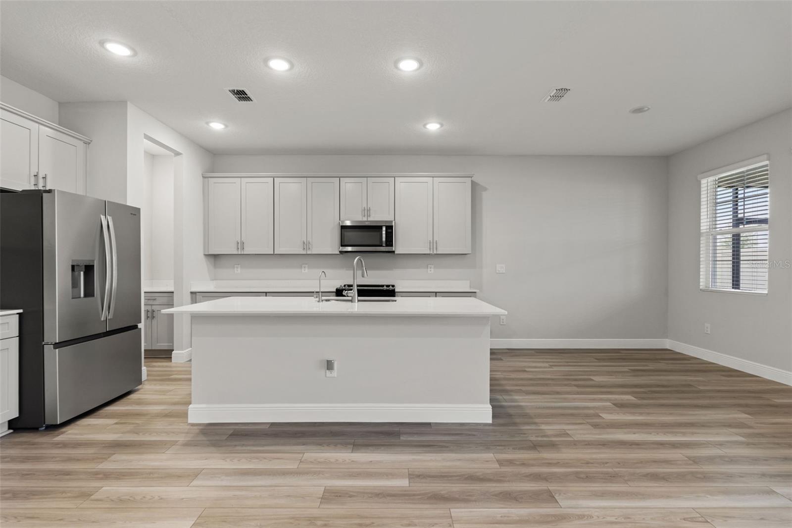 10412 FIELDSTONE MYRTLE WAY