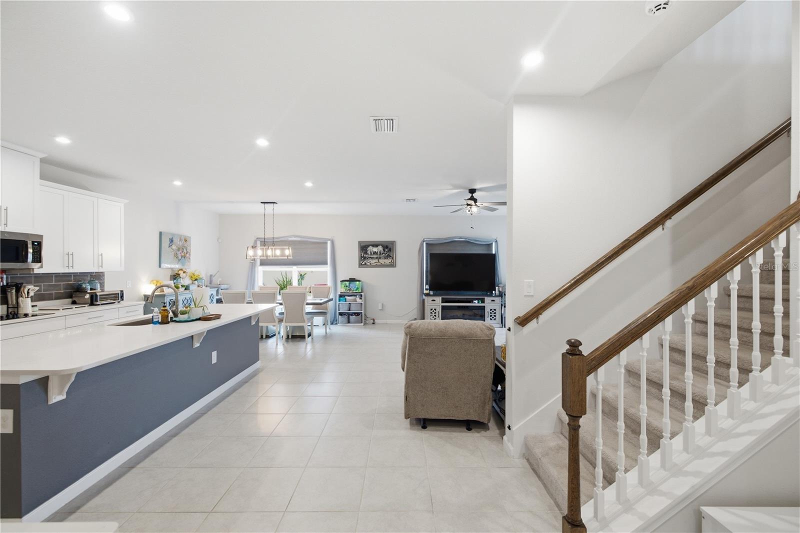 10188 AGAVE CT