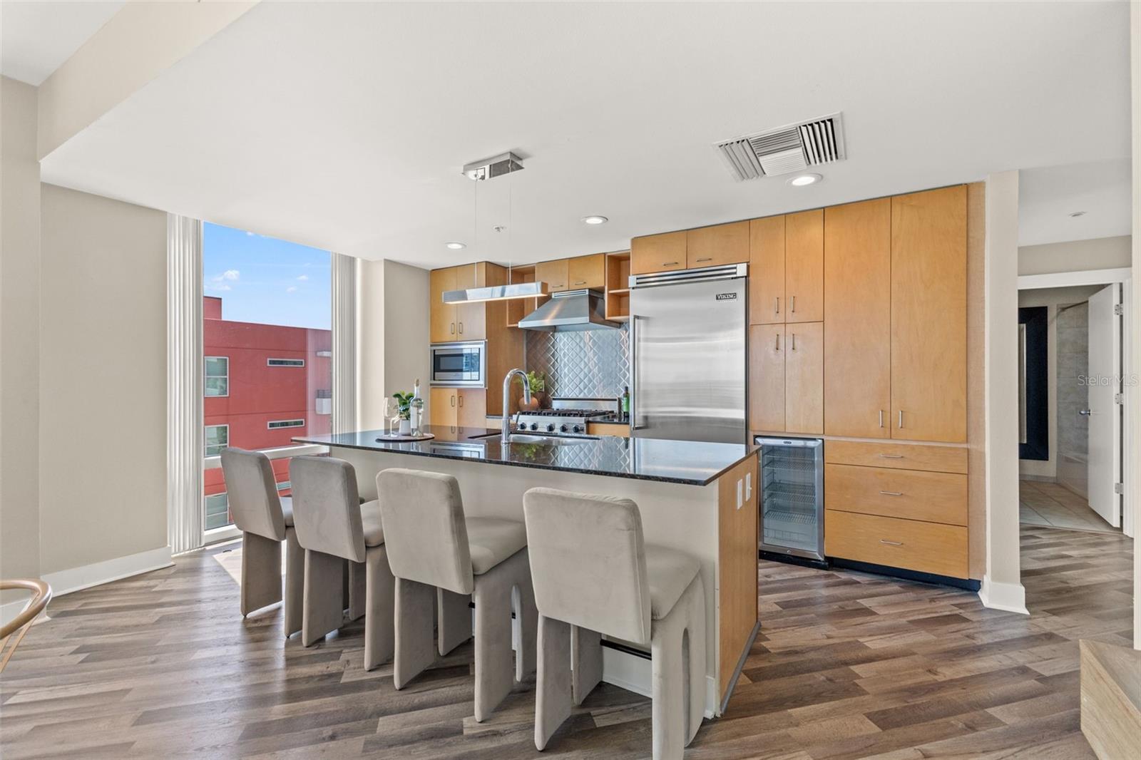 1120 E KENNEDY BLVD #1229