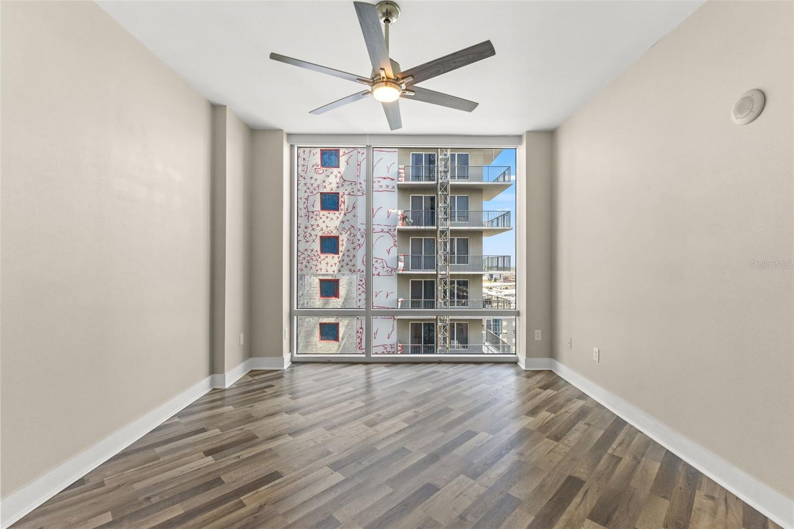 1120 E KENNEDY BLVD #1229