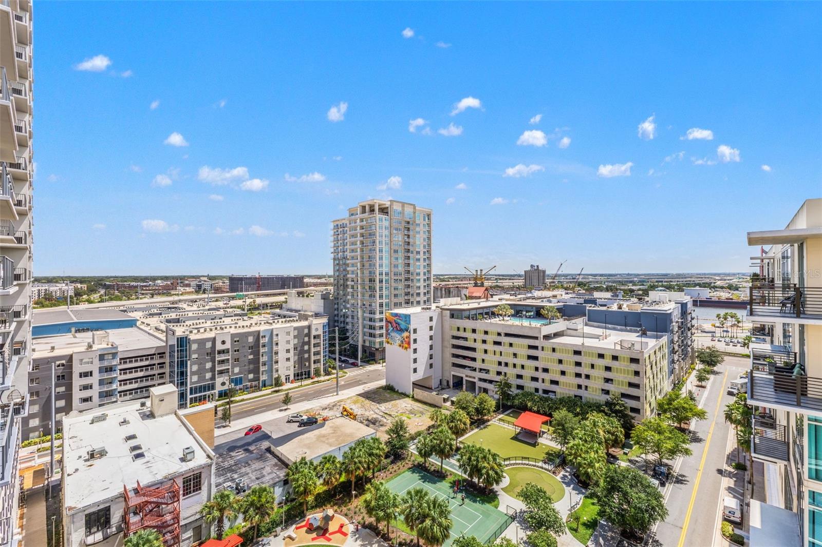 1120 E KENNEDY BLVD #1229