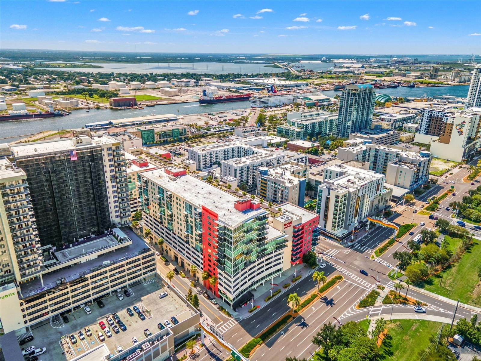 1120 E KENNEDY BLVD #1229