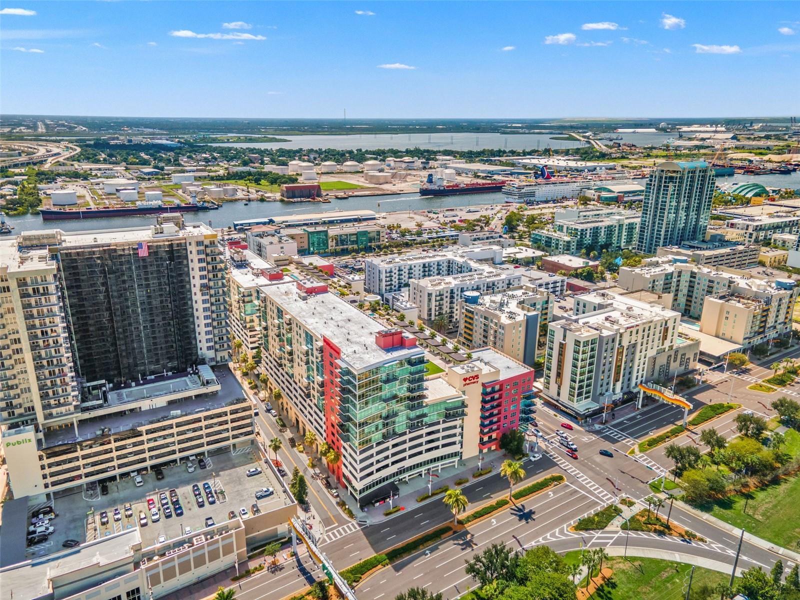 1120 E KENNEDY BLVD #1229