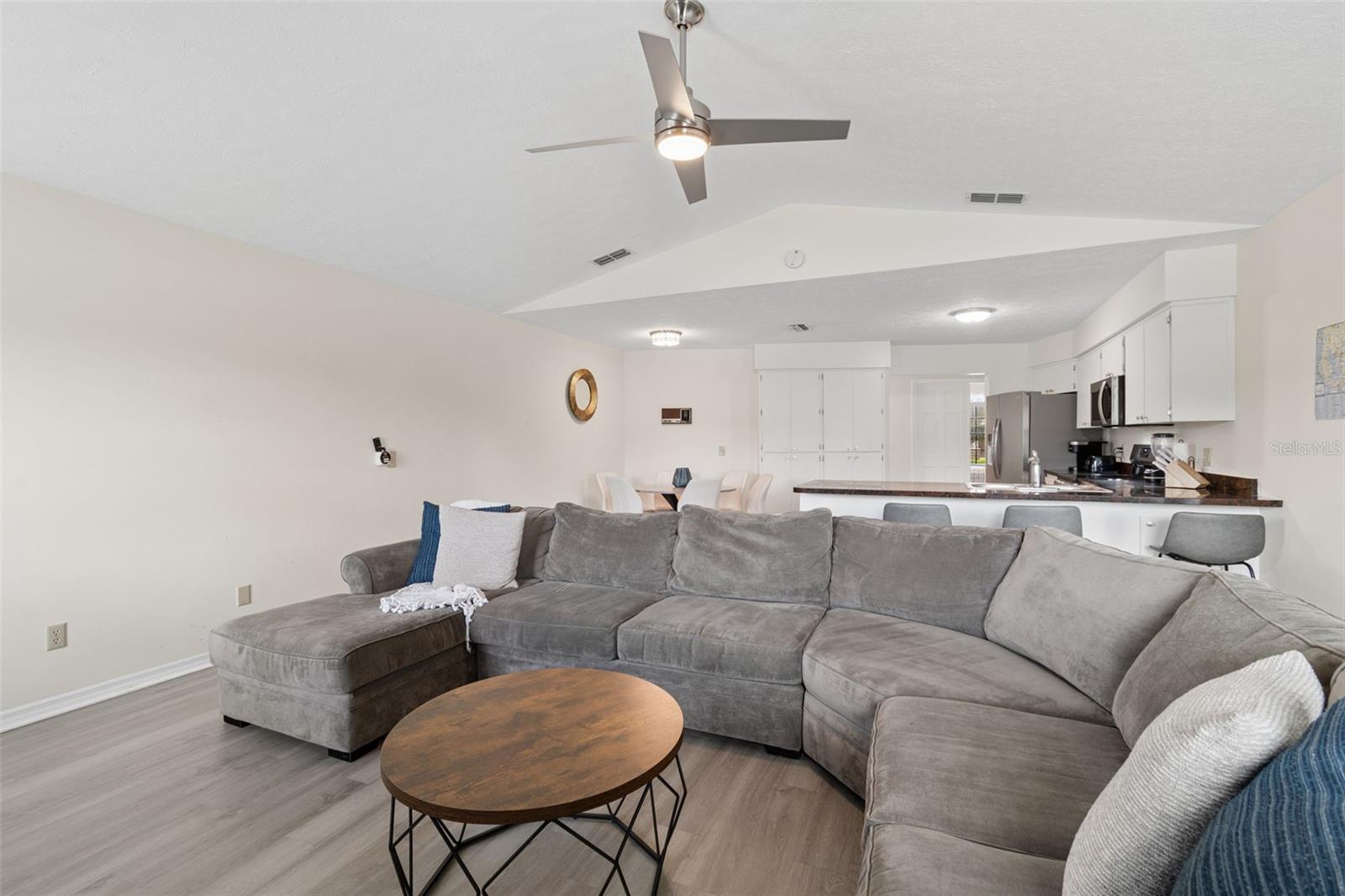 653 TIMBER POND DR