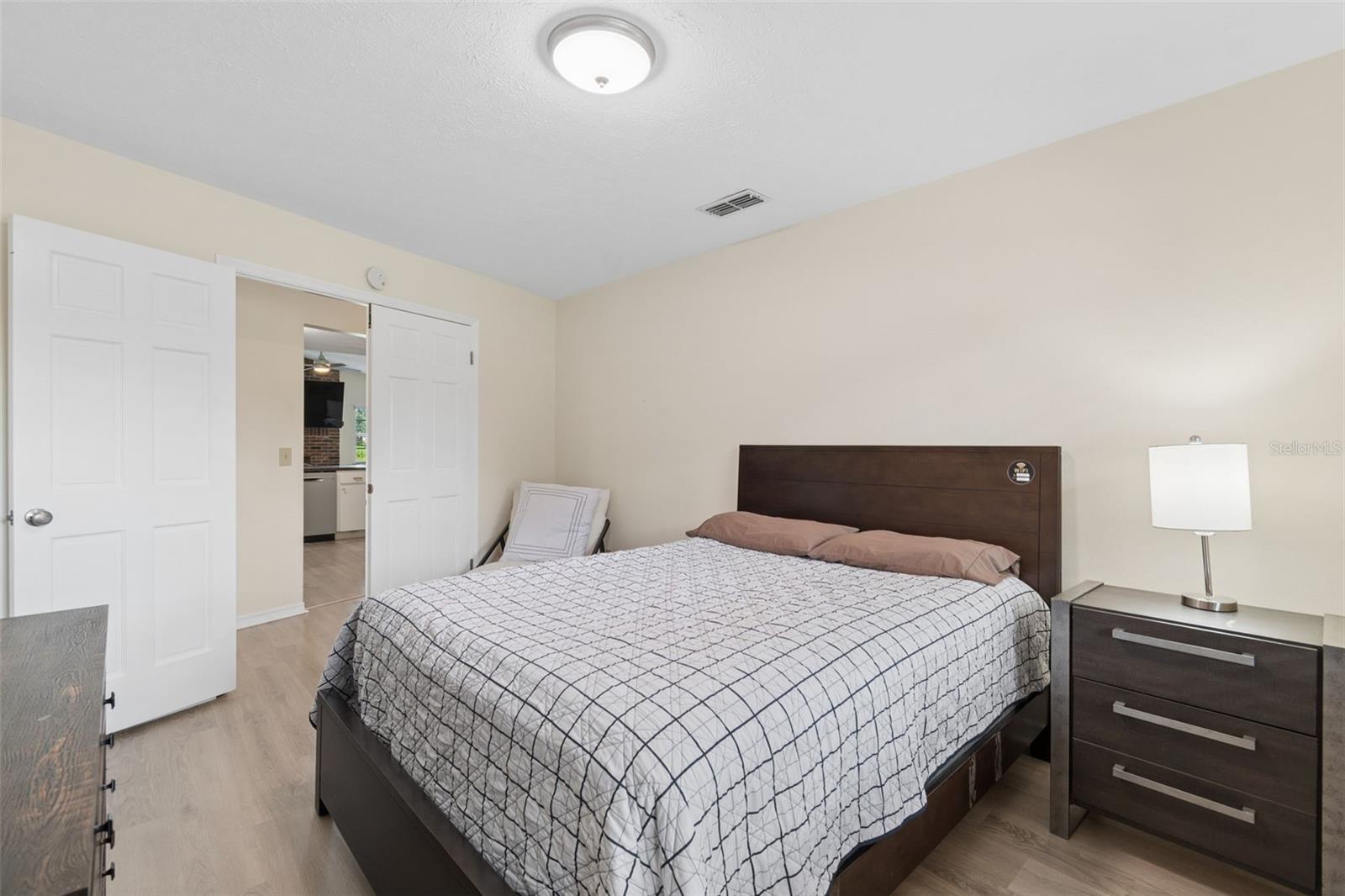 653 TIMBER POND DR