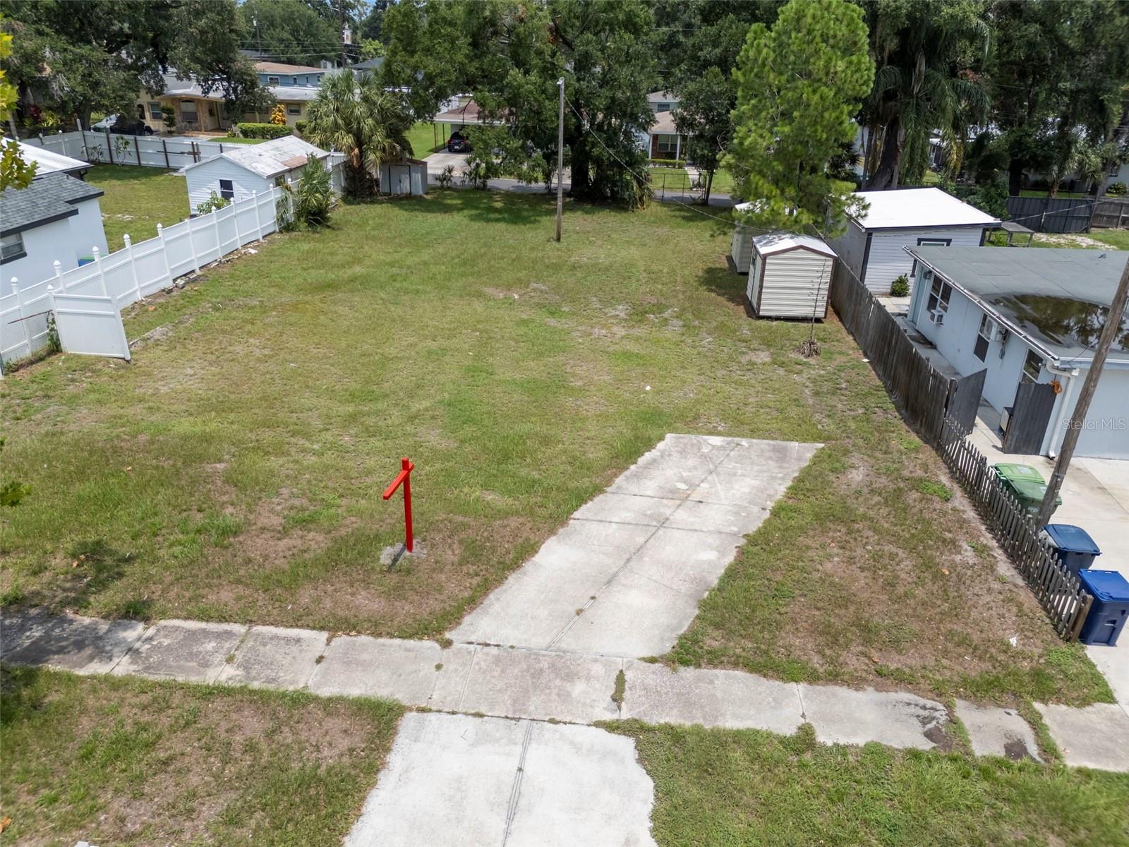2211 W OHIO AVE