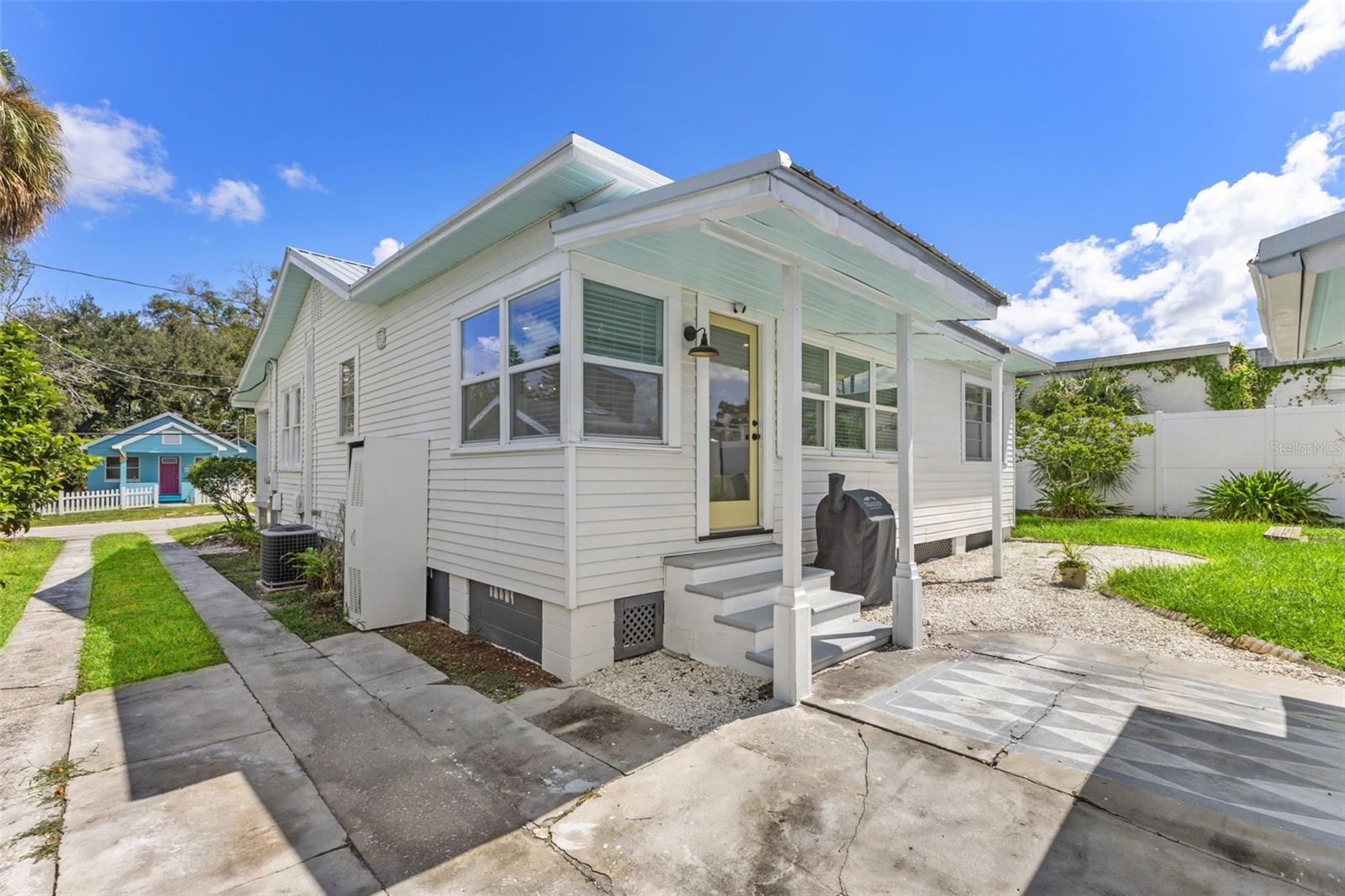 106 W MINNEHAHA ST