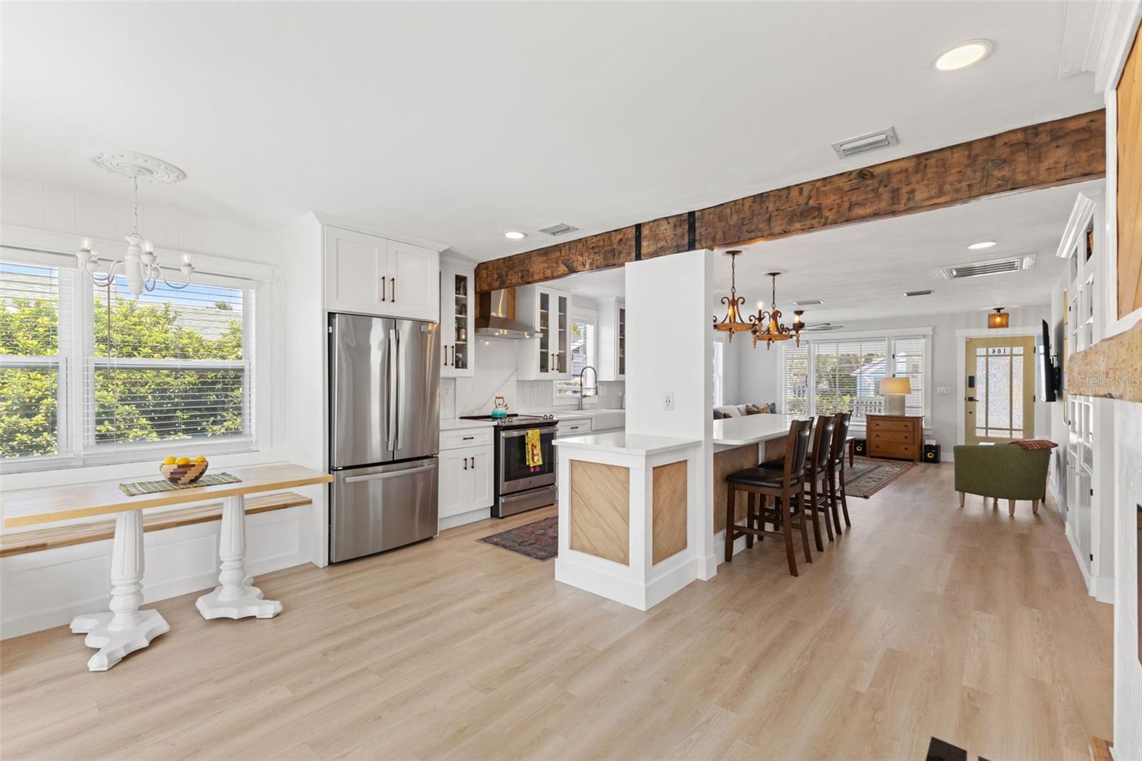 106 W MINNEHAHA ST