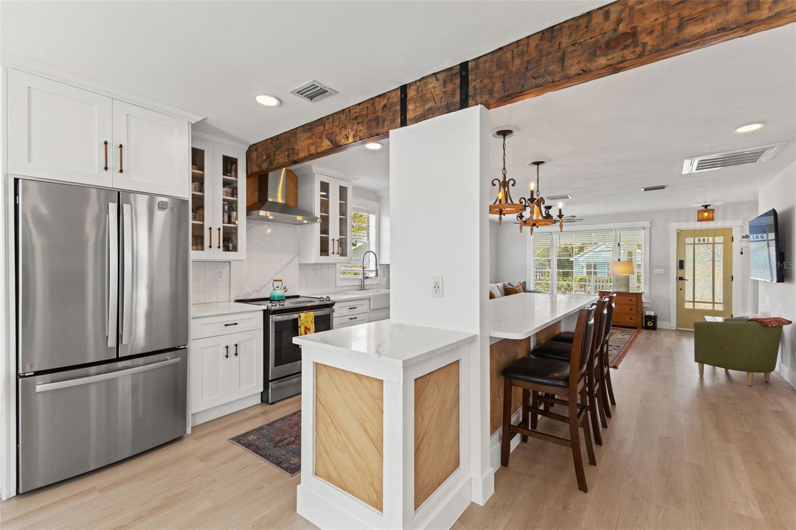 106 W MINNEHAHA ST