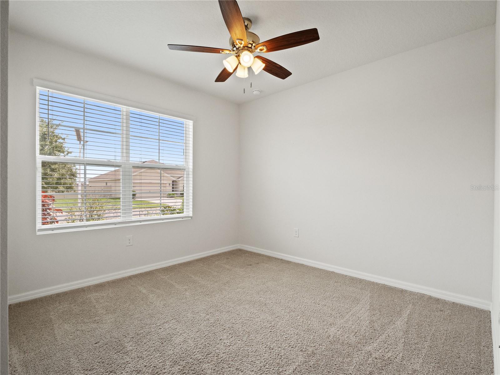30480 SUMMER SUN LOOP