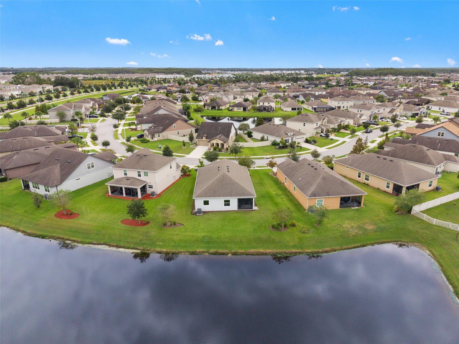 8232 OLIVE BROOK DR