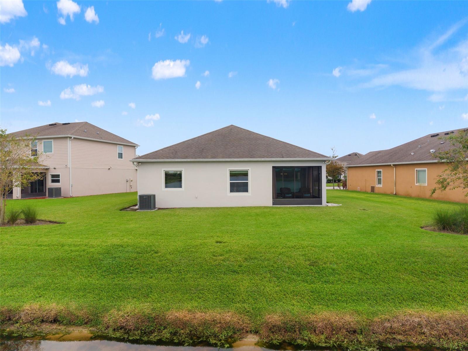 8232 OLIVE BROOK DR