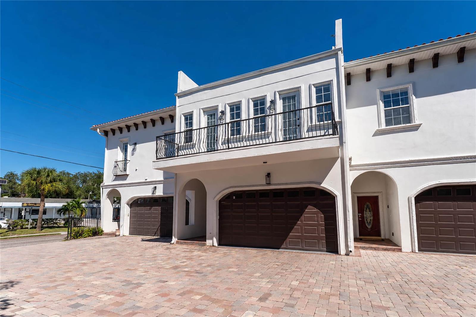 5601 BAYSHORE BLVD #E