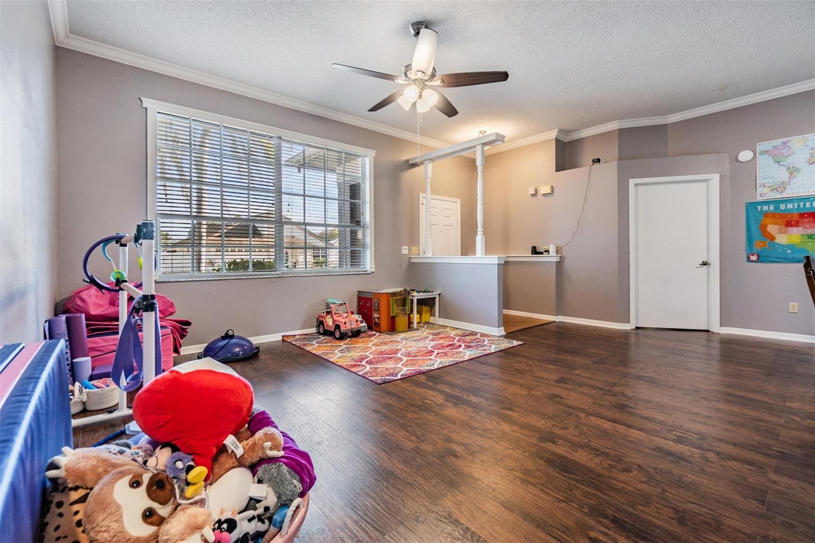 8706 CHARMING KNOLL CT