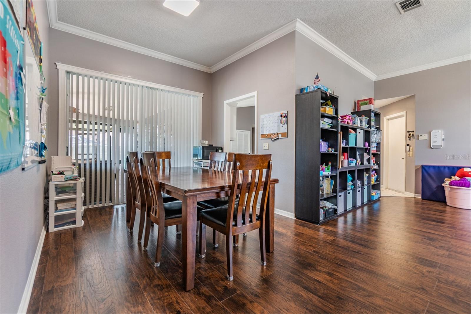 8706 CHARMING KNOLL CT