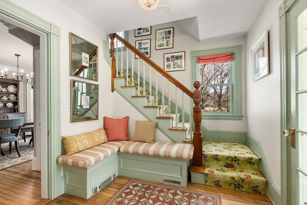 9 Maple Road