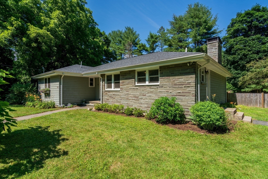 335 Conant Rd