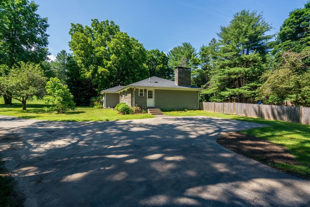 335 Conant Rd