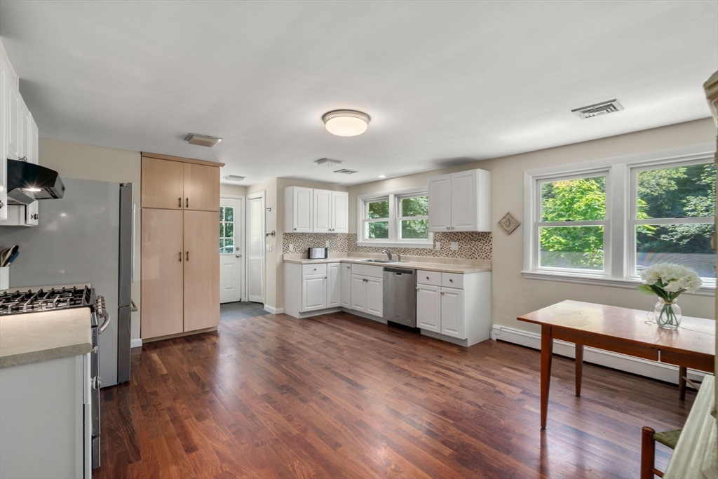 335 Conant Rd