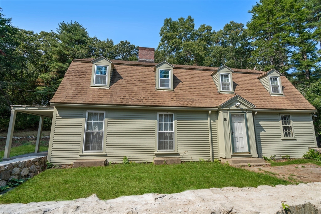 18 Kingsbury Lane