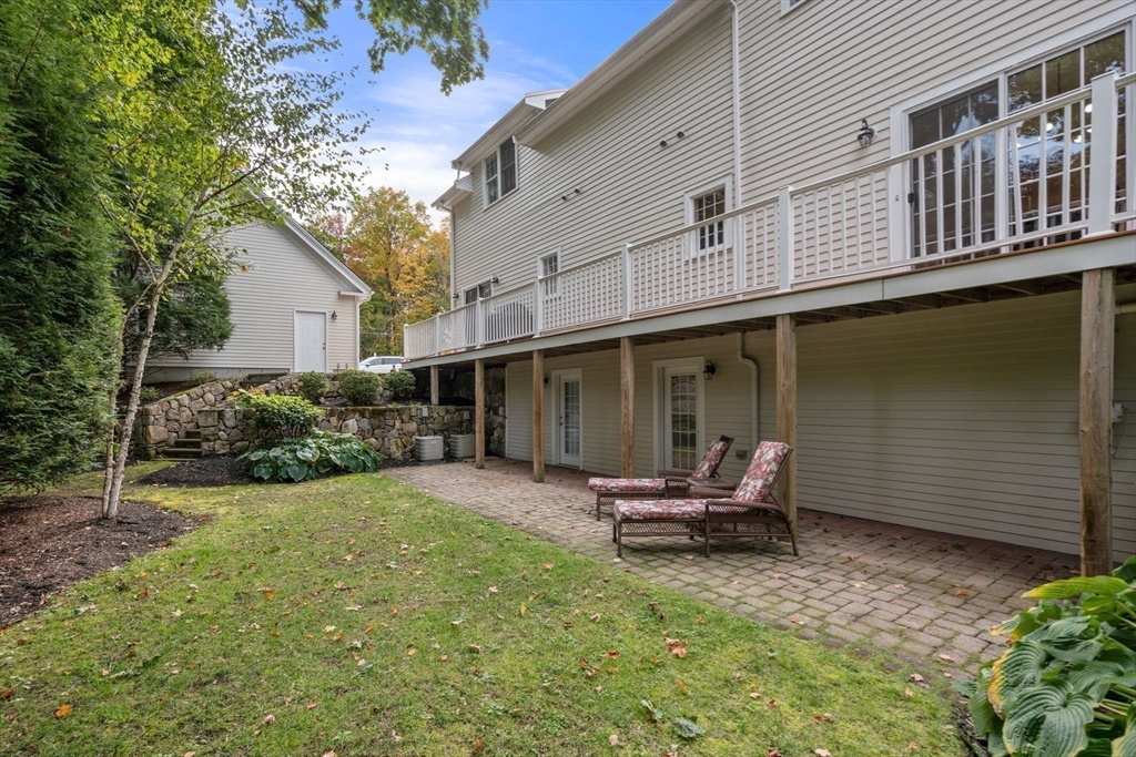 809 Boston Post Rd # B