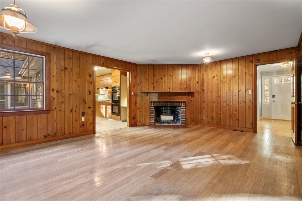 3 Mellen Lane
