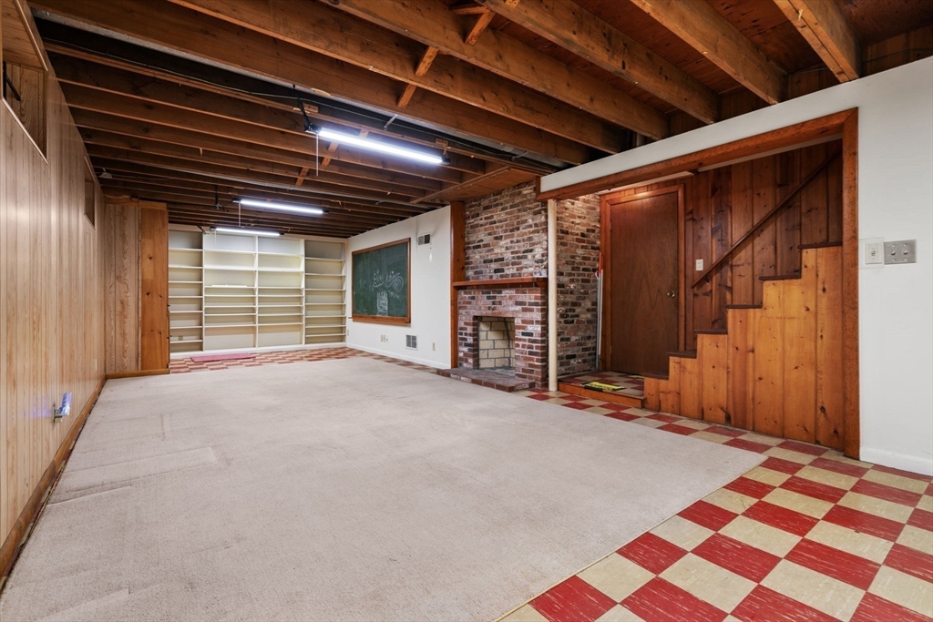 3 Mellen Lane