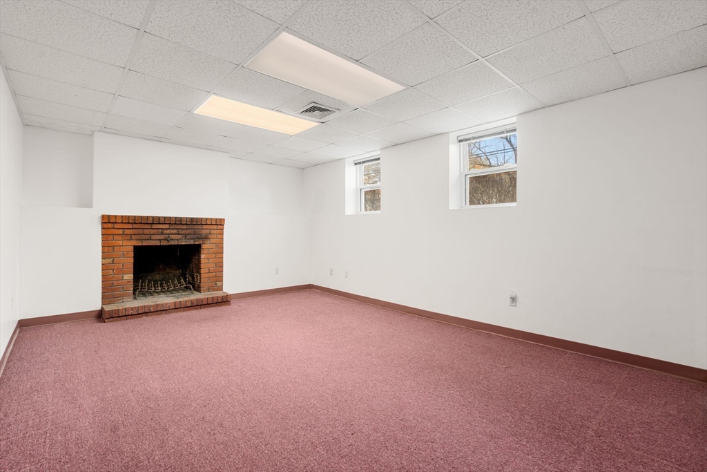 12 Morrill Drive