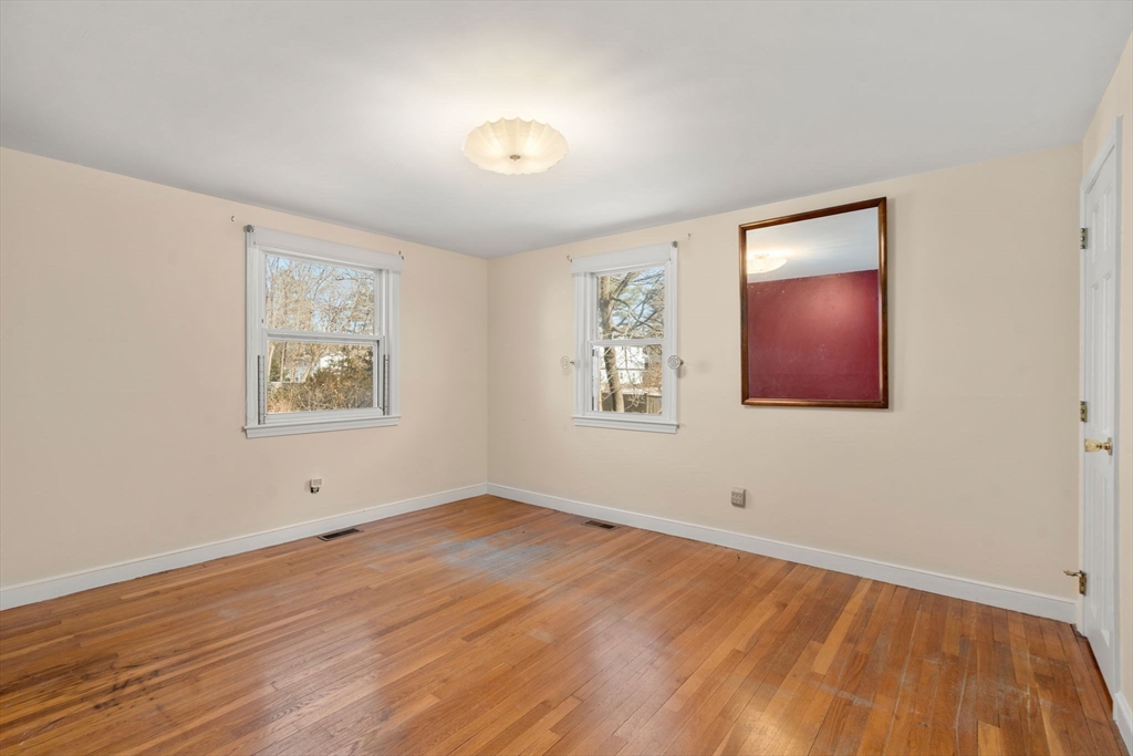 12 Morrill Drive