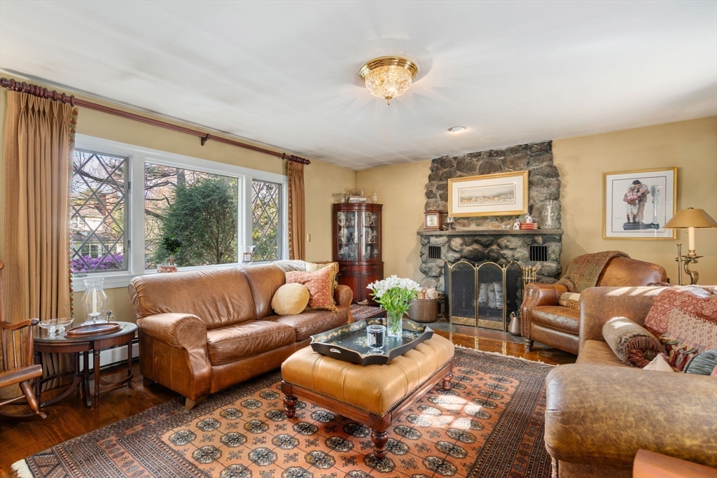 167 Conant Rd