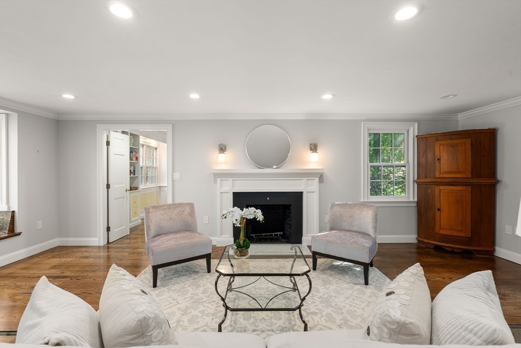 56 Arrowhead Rd