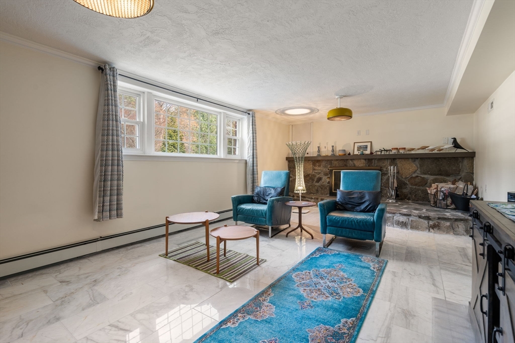 19 Bakers Hill Rd