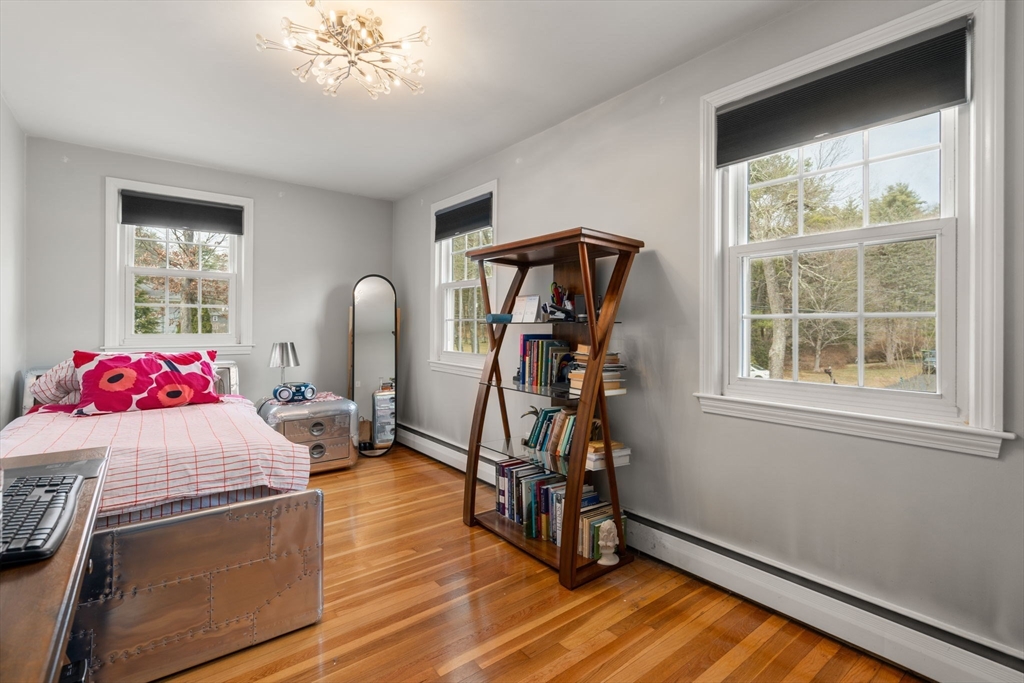 19 Bakers Hill Rd