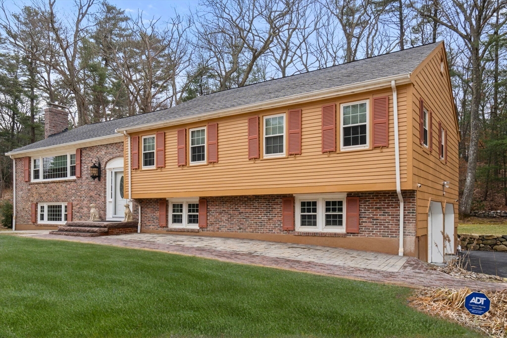 19 Bakers Hill Rd