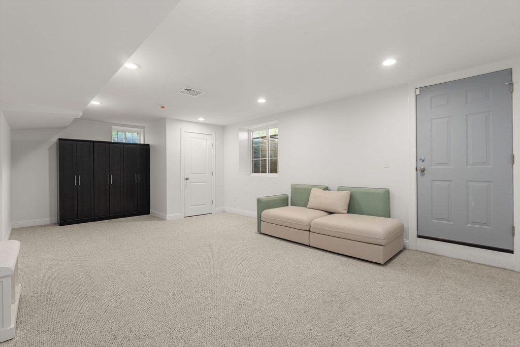 18 Patton Road