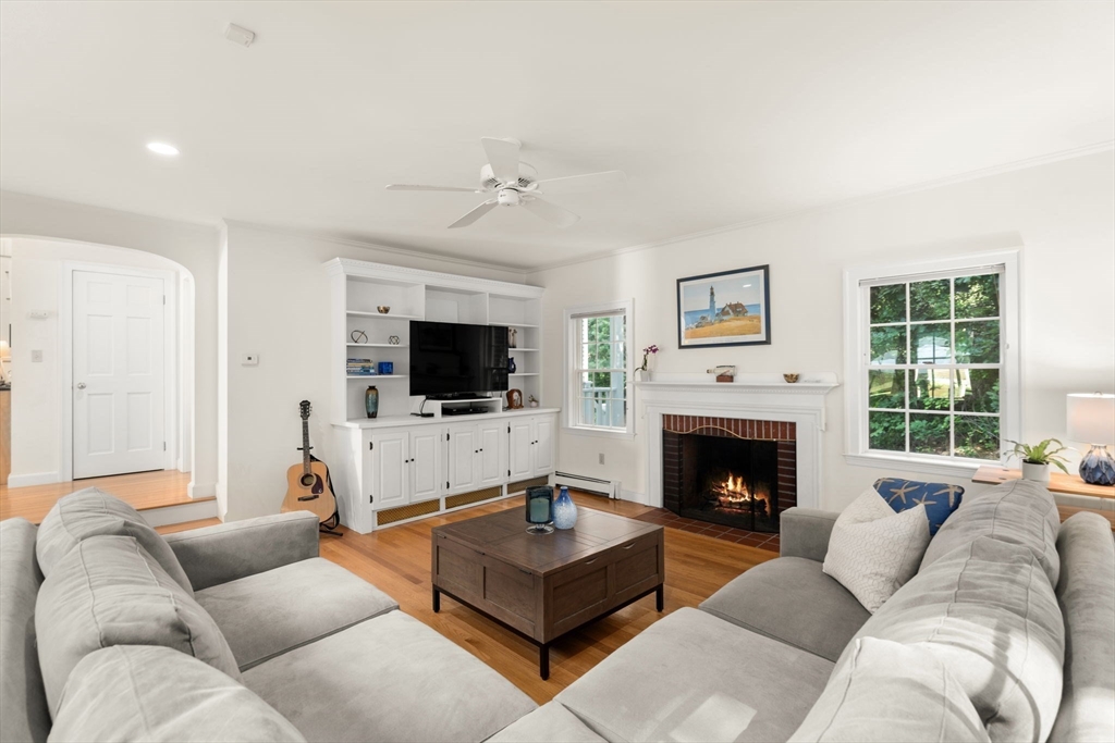 75 Westland Rd