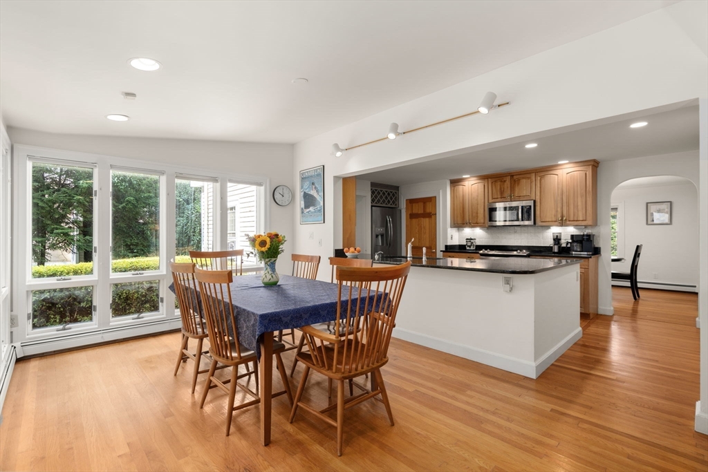 75 Westland Rd